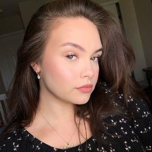 Meet your Posher, Gwendoline